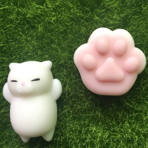 Colorful Adorable Cute Animal Hand Wrist Squeezing Fidget Toys Squishy Mini Stress Relief Squeeze Doll Slow Risng Venting Ball